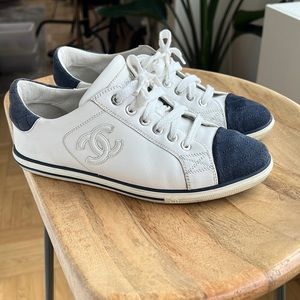 Chanel snickers size 36